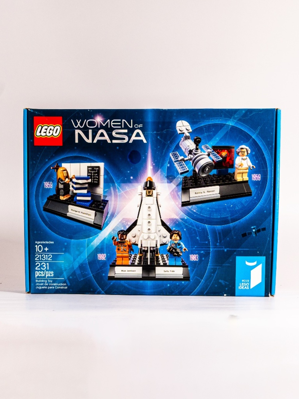 21312 LEGO Women of NASA  $50 RETIRED. Complete in sealed box.